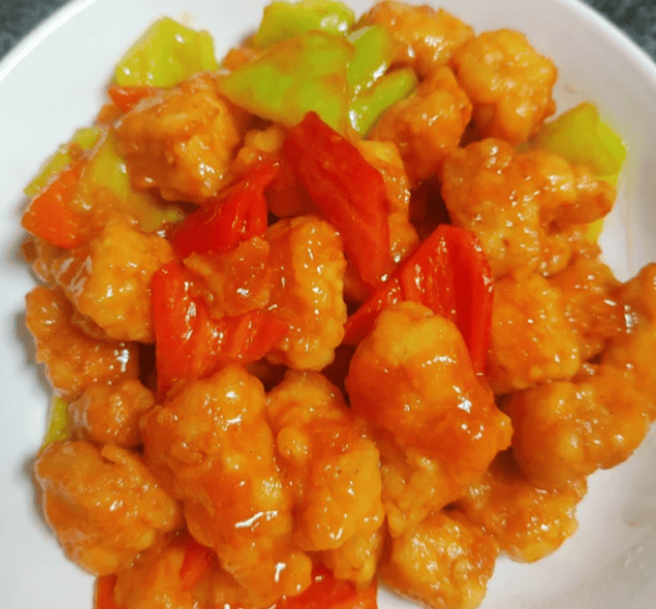 酸甜交融层次丰富，一口尝出粤菜独特味型魅力