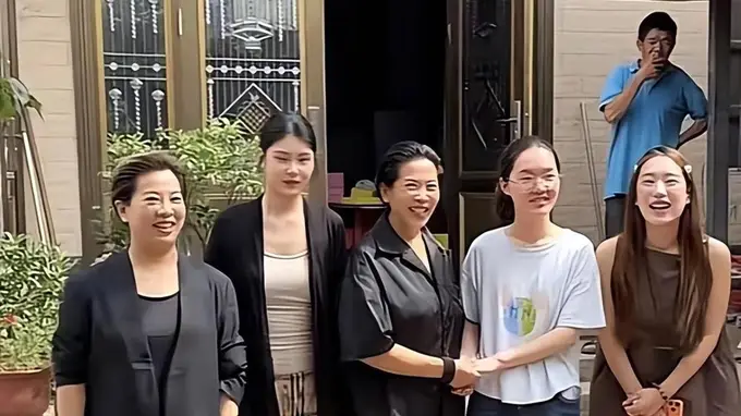 万万没想到!高考699分的韩雅平计划学医,很多医学生和医生发声