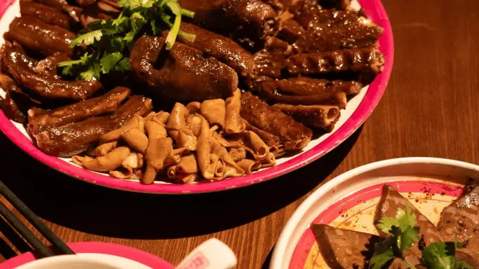 汕头7家老牌口碑老字号美食，潮汕地道烟火，本地人从小吃到大