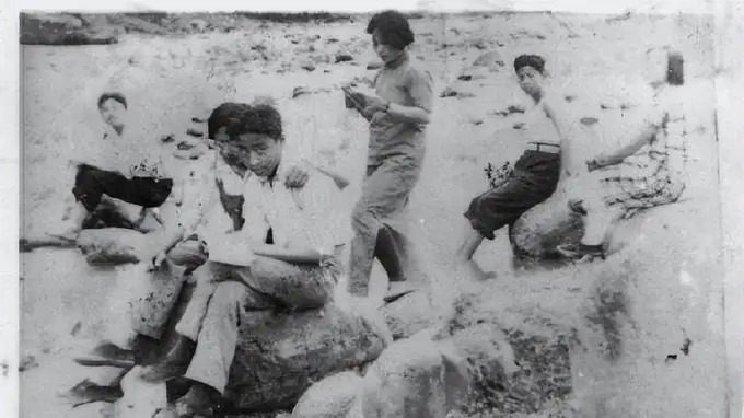 1941年怀抱幼女赴刑场,忍痛弃女于草丛,廿年后其女成长为国家栋梁