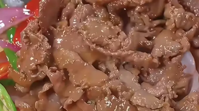 洋葱炒牛肉：快手鲜香味正家常菜