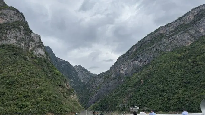 “8D魔幻城市”海外号召力涨涨涨！重庆入境游机票销量增速拿下全国第一