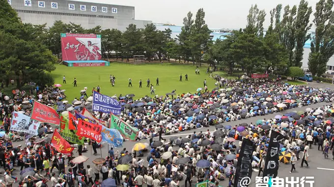 人形机器人还没上岗，现代3.5万工人先罢工了