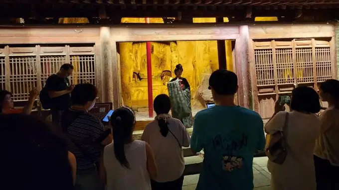 瓣瓣一线丨打造京津冀暑期热门旅游目的地，响堂山石窟通过沉浸式夜游“活化”历史