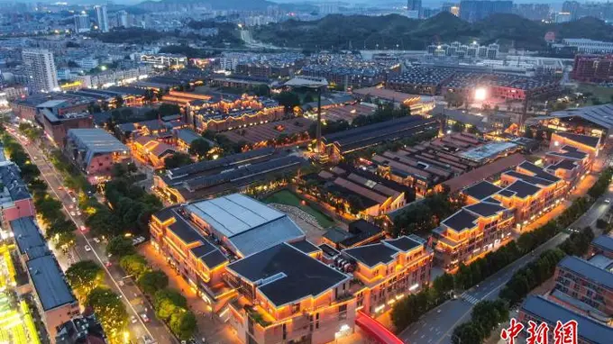 景德镇陶阳里：老城烟火与瓷都新潮的碰撞之地