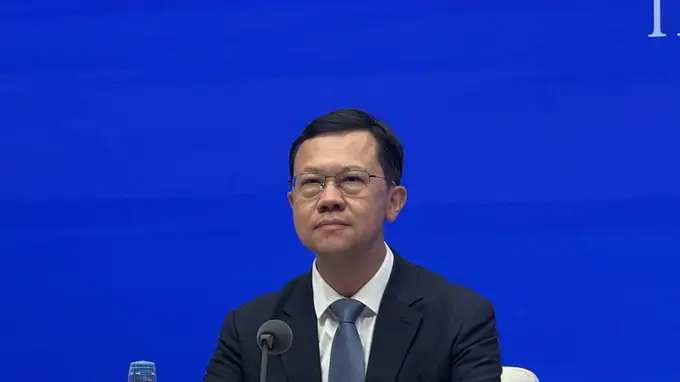 商务部:将大力推动新能源汽车下乡,扩大农村充电设施覆盖范围