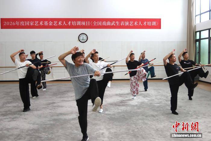 “笨”功夫与“活”悟空：绍剧猴戏的青春思考