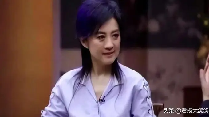 当初那个被全网群嘲“小三上位”的许戈辉，如今过的怎么样了？