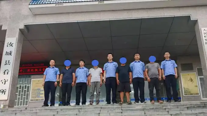 湖南破获特大非法盗采稀土案:团伙设哨配对讲机通风报信,12人落网9人认罪