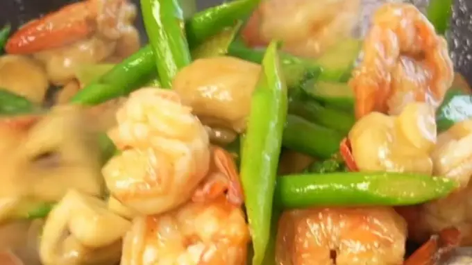 芦笋虾仁：一口尝尽春日鲜味