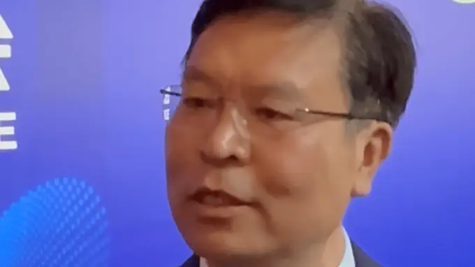 蒙牛李鹏程倡绿色乳业 以守蓝星球护人类健康