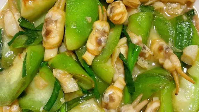 立秋后吃海鲜,建议大家:少吃梭子蟹和虾,多吃这3样,便宜还肥美