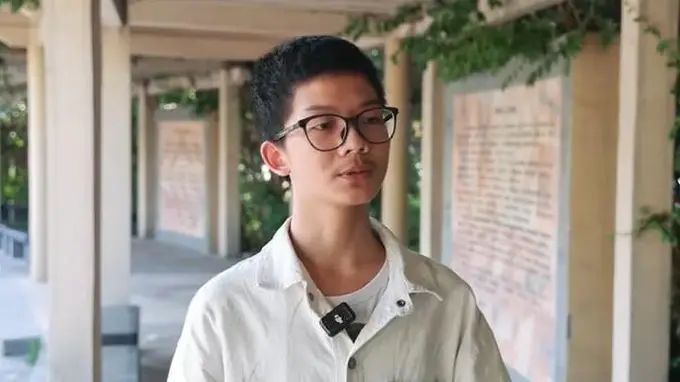 河南高考718分与716分同框,二人同为郸城一高同学,目标分别是数学系、人工智能方向