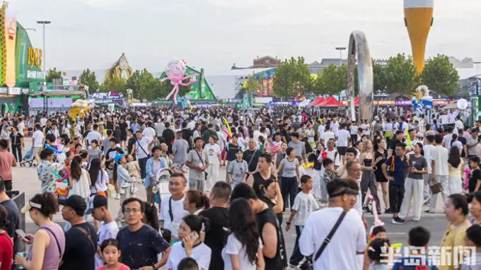 为期30天，入园时间延至24点！今年啤酒节西海岸会场亮点纷呈