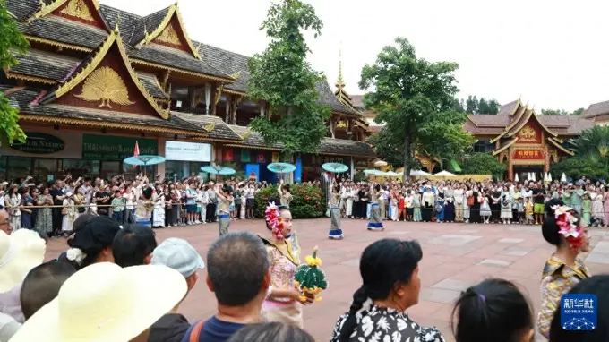 暑期文旅热度攀升 烟火旅途释放内需新活力