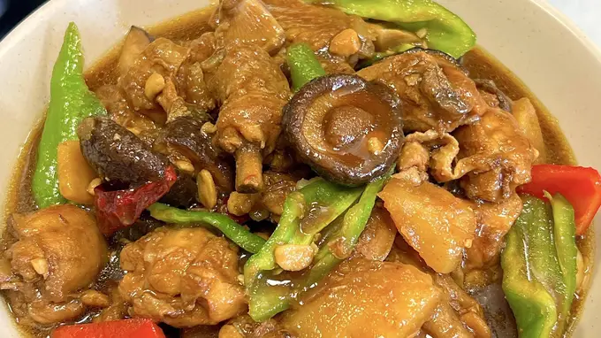 神仙下饭菜做法分享 炖鸡凉拌鸭胗荤素搭配有锅气超入味