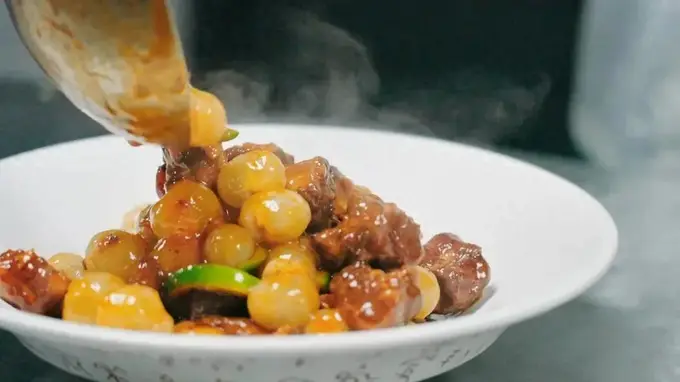 玉溪元江百果宴 蜜荔小排柔果虾球的夏日风味盛宴