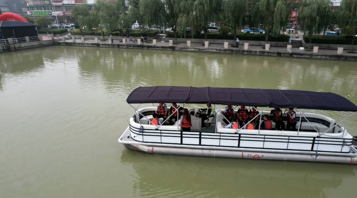 泛舟碧波揽湖光 容湖游船项目正式启航 河南柘城亲水文旅再添崭新名片