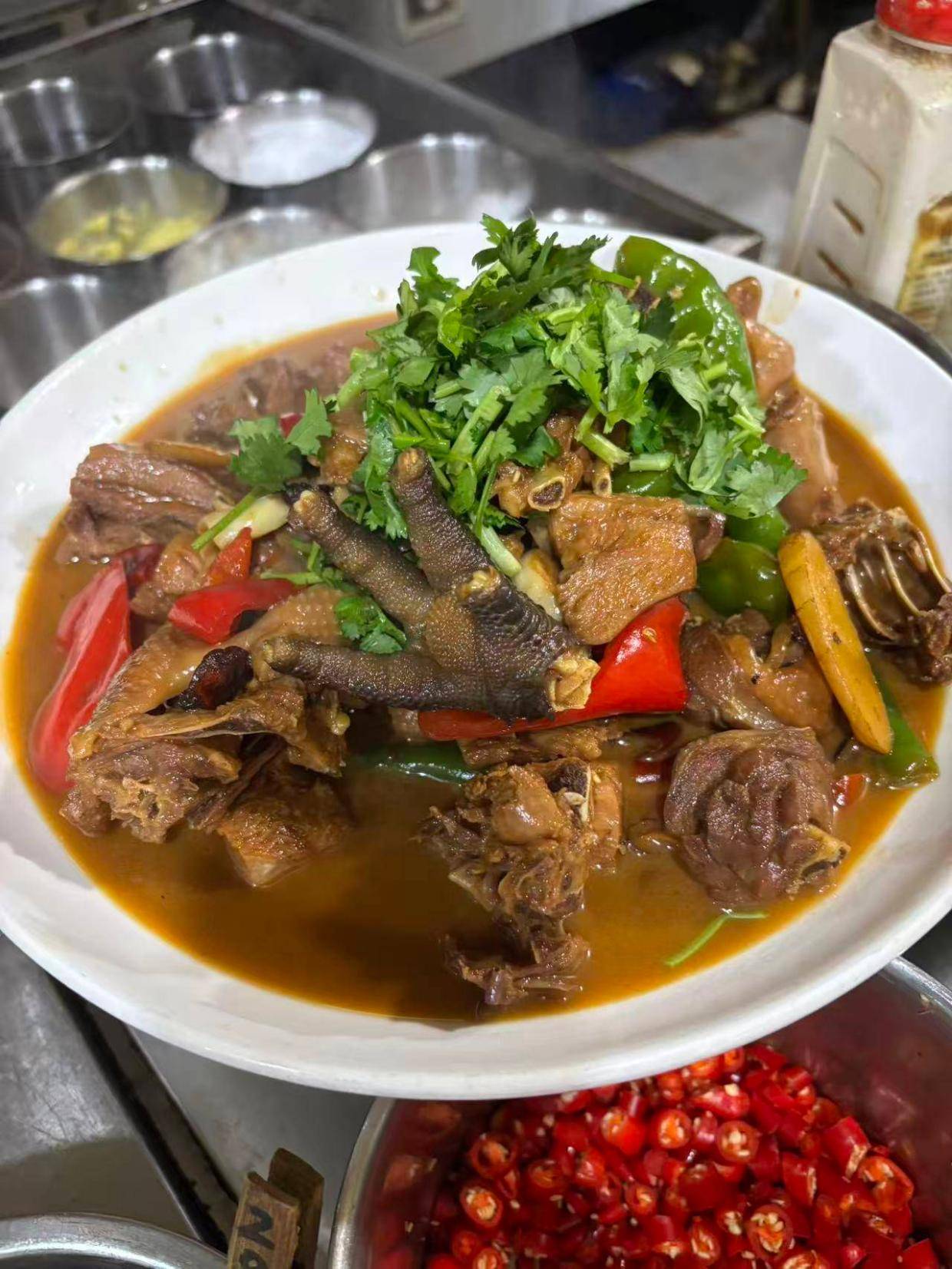 海门十方灶：这三个徽菜误解你听过没？重油、臭鳜鱼和毛豆腐的实话
