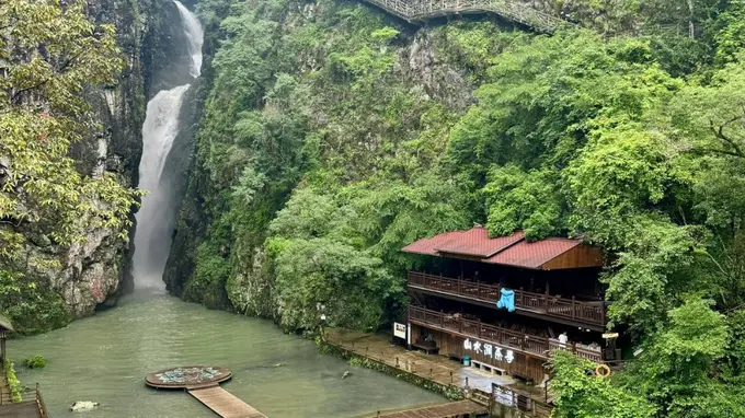 厦门精品小团赛道深度观察：柒月行为何能成为本地口碑标杆