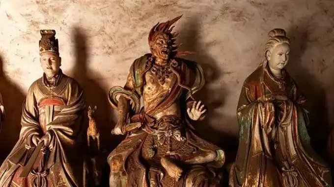 AI讲解员火爆古庙：手机成热门“导游”