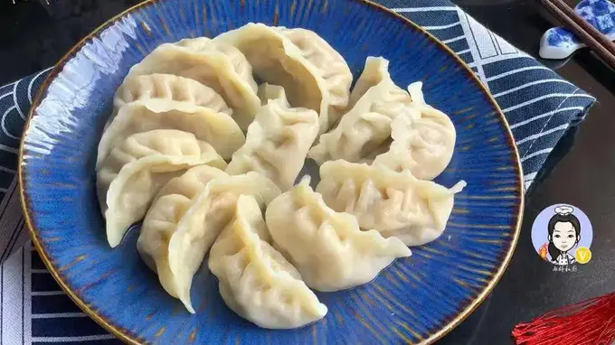 饺子馅鲜嫩爆汁核心法 记住这几步全家抢着吃
