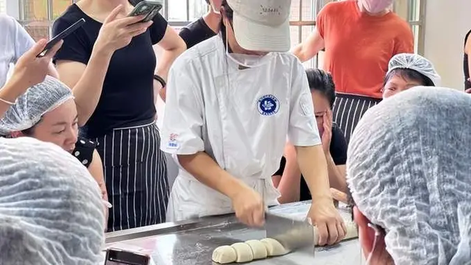 广东惠东大岭街道 广式点心制作第二期培训班开课啦