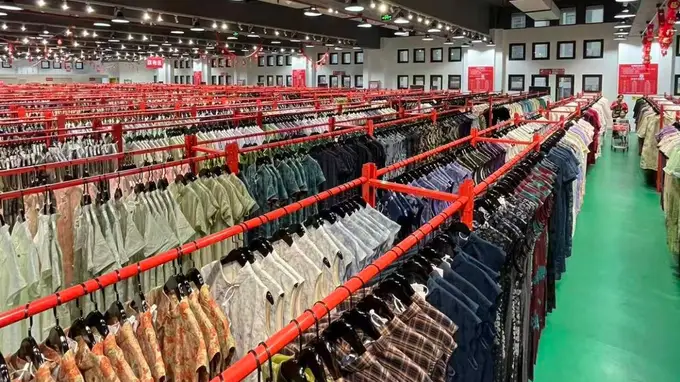 长沙旗袍购买指南:从百年老街到2000平工厂店,一篇说透去哪买