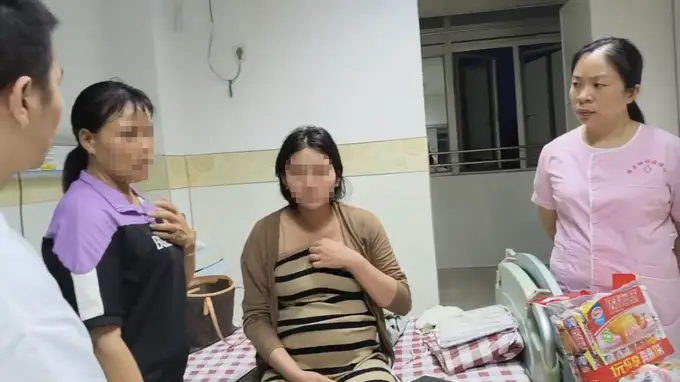 “孤岛”亚陂村20小时接力营救：一孕妇临产，救援队长和医护人员涉险进村，转运孕妇至市区医院