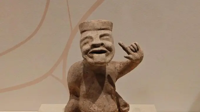 辽宁博物馆年度特展“微笑”启幕 8000年文脉藏笑意国宝齐亮相