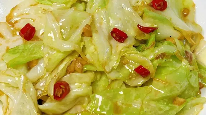手撕包菜的核心密码 四十年湘菜老师傅不传秘技在这里