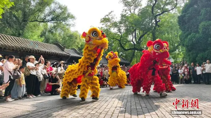 山西晋祠“难老河会”火热启幕 千年民俗焕发时代新彩