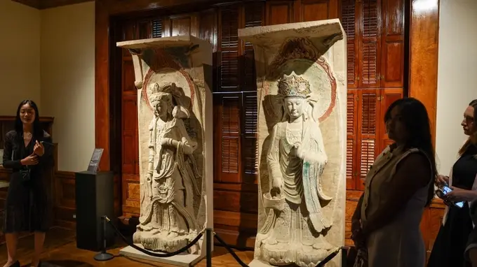 大足石刻纽约展暨美国巡展启幕 纽约民众纷至沓来观展