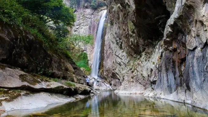 皖美宝藏小城霍山 3条经典徒步线 畅享大别山天然山林空调房