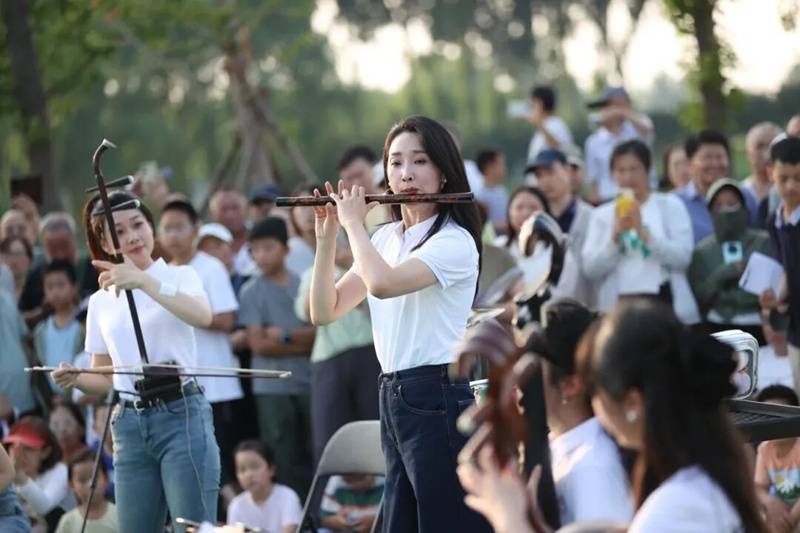 “乐动亦城 仲夏之梦”南海子公园国风音乐会燃动北京亦庄
