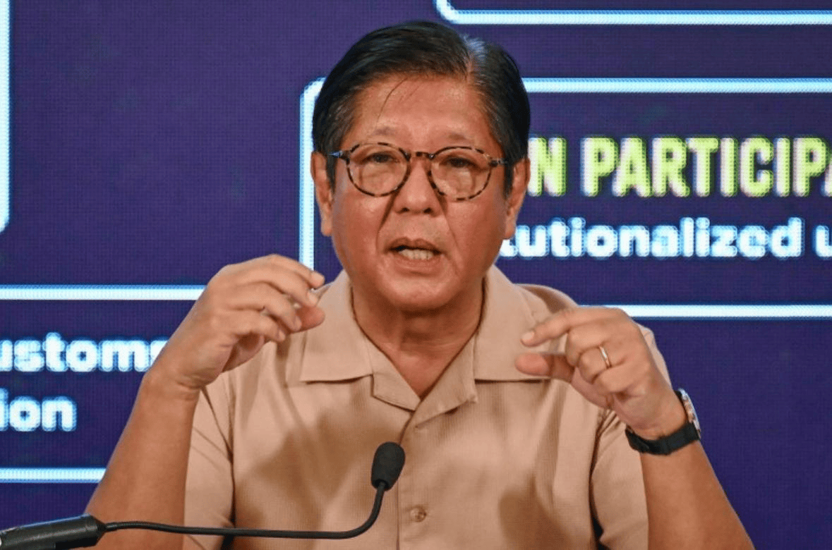 解放军清场黄岩岛，事实已证明，驻菲美军是纸老虎，马科斯押错宝