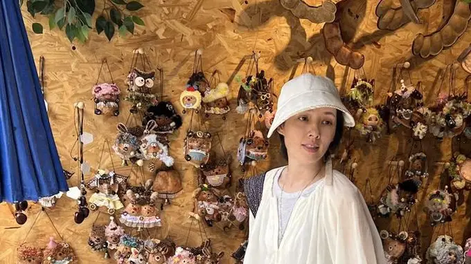 定居台北的郭碧婷，常年带娃和丈夫分居两地，素面朝天被嘲像保姆