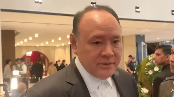 菲防长又大放厥词！忍耐24小时，中方准时下封海令，解放军例行巡航