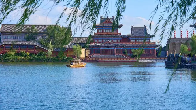 为什么景区频现收费乱象，背后是全国大量县域城市的产业无奈