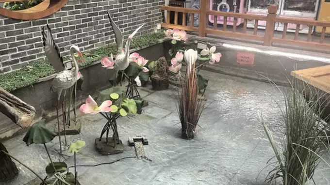 烟火人间味,鲁菜暖人心:一家本地餐馆的坚守与温度