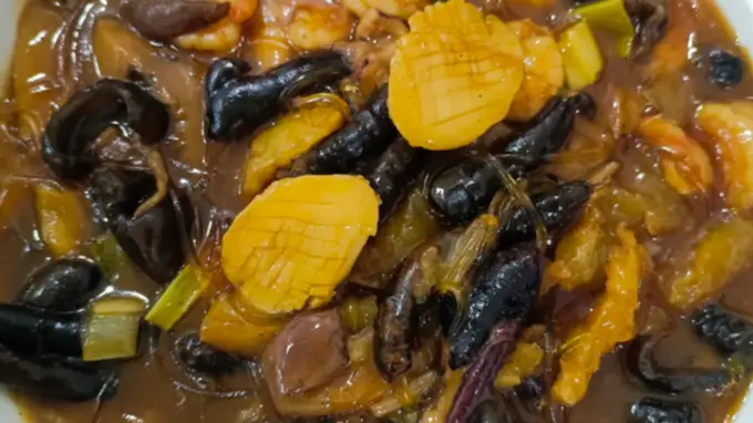 传奇名菜李鸿章大杂烩，杂料同煨滋味醇厚