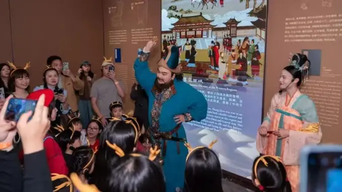 毕业旅行澳门人文路线：在地文化与前沿艺术的地道玩法