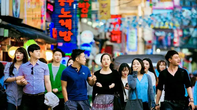 韩国生育率突然涨了，但这背后的真相，可能跟你想的不太一样