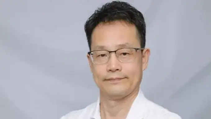 小龙虾啤酒夜宵的胃肠风险与安全食用指南