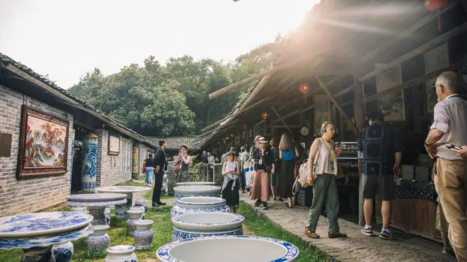 千年瓷都 利摩日与景德镇陶瓷跨国对话