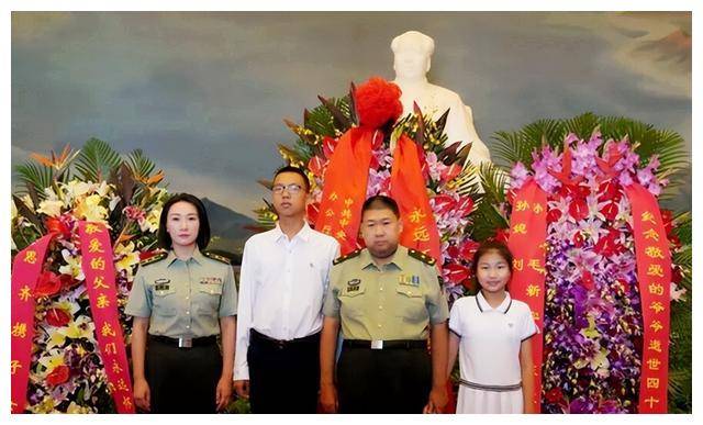毛东东：伟人唯一曾孙，19岁高大帅气酷似祖辈，高考650分上人大