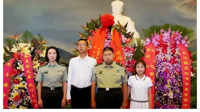毛东东：伟人唯一曾孙，19岁高大帅气酷似祖辈，高考650分上人大