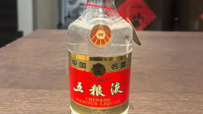 白酒不是越老越值钱！2026内行公认：只有3种酒适合长期存，其余全是废酒