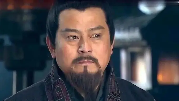 智谋不在张良之下,陈平屡出奇谋,为何官员对他褒贬不一?