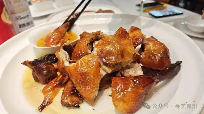 寻美襄阳 品田碳烤三凤鸡 藏着人生通透的人间烟火
